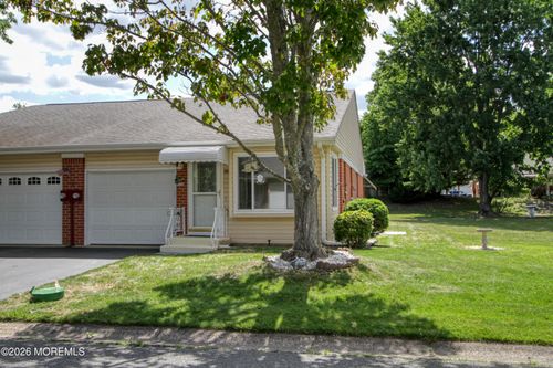 b-992 Constitution Boulevard, Whiting, NJ, 08759 | Card Image