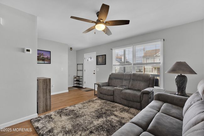 810 7 Th St, House other with 3 bedrooms, 2 bathrooms and null parking in Union Beach NJ | Image 5
