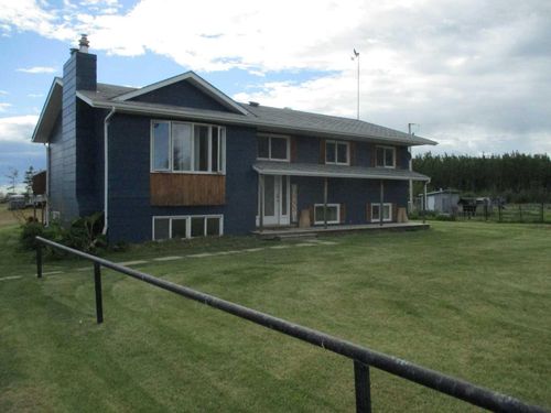 911025 Range Road 235, Keg River, AB, T0H2M0 | Card Image