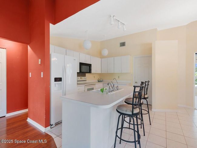 344 Concha Dr, House other with 3 bedrooms, 2 bathrooms and null parking in Sebastian FL | Image 16