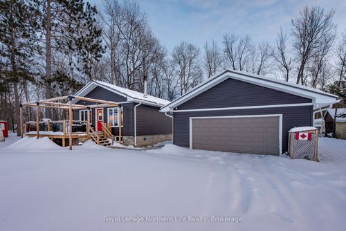 405 Bear Creek Rd, Callander, ON, P0H1H0 | Card Image