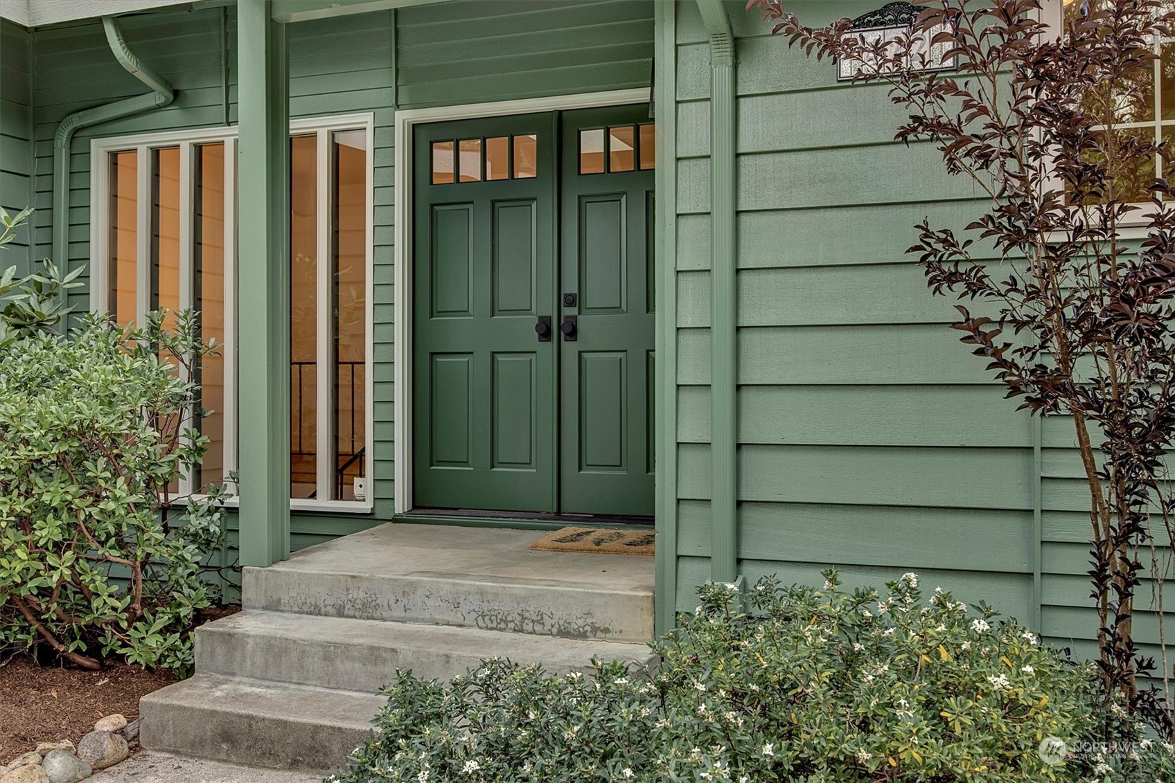 156th Ct, Shoreline, WA 98133