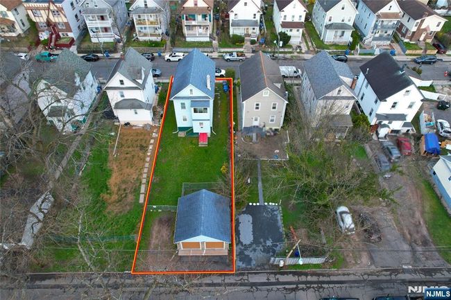 254 Pindle Ave, Home with 5 bedrooms, 2 bathrooms and null parking in Englewood NJ | Image 6