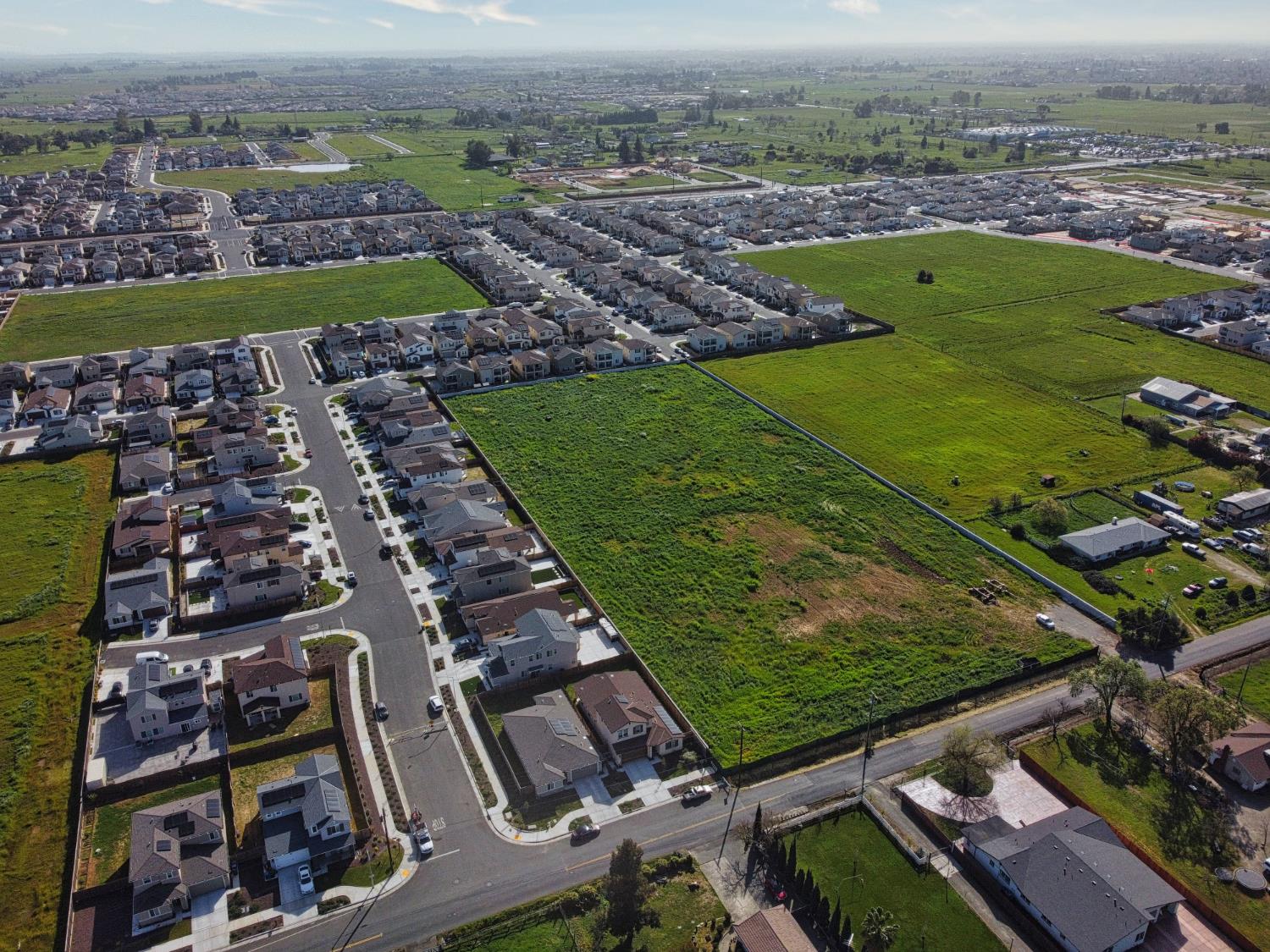 Land in Sacramento