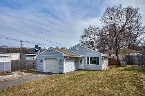 71 Ann St, Chicopee, MA, 01020-4408 | Card Image