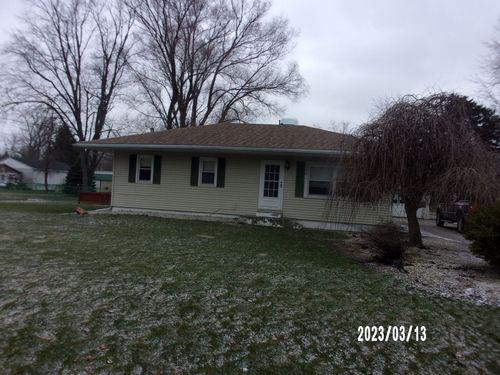 330 E North Street, Wellington, IL, 60973 | Card Image
