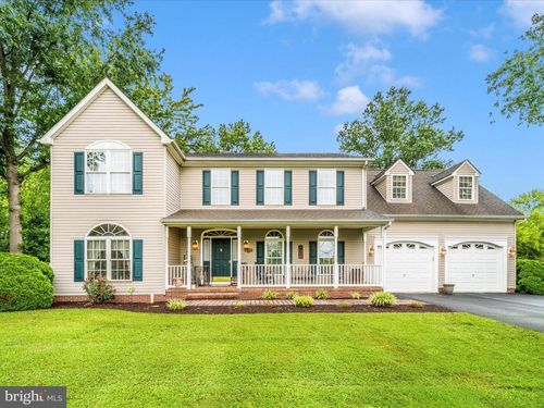 19427 Fisher Ave, POOLESVILLE, MD, 20837-2257 | Card Image