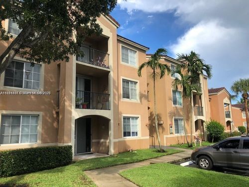 apt-304-8010 N Nob Hill Rd, Tamarac, FL, 33321-7425 | Card Image