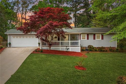 401 Pine Valley Rd, Powder Springs, GA, 30127-4137 | Card Image