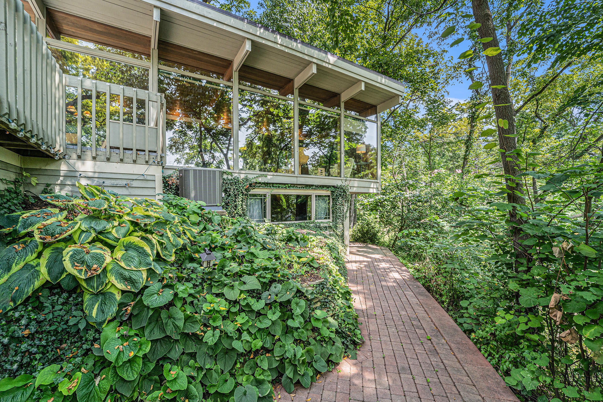 Corrie Rd, Ann Arbor, MI 48105