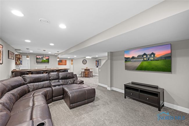 9575 Newbury Ln, House other with 4 bedrooms, 4 bathrooms and 3 parking in Whitehouse OH | Image 27