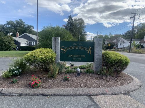 33-7 Shadowbrook Ln, Milford, MA, 01757-1135 | Card Image