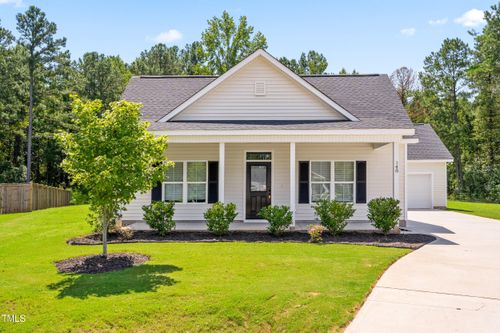 148 E Battery Cir, Selma, NC, 27576-4501 | Card Image