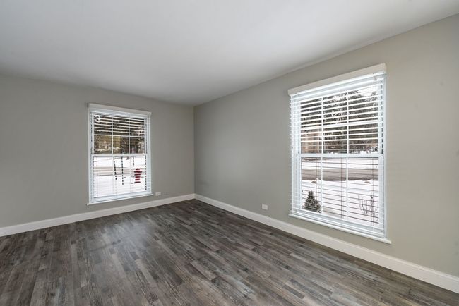 APT-102 - 5300 Carriageway Dr, Condo with 2 bedrooms, 1 bathrooms and 2 parking in Rolling Meadows IL | Image 15