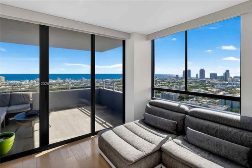 apt-3014-1330 West Ave, Miami Beach, FL, 33139-0912 | Card Image