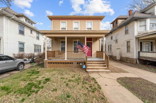 706 W Ash St, Salina, KS, 67401-2163 | Card Image