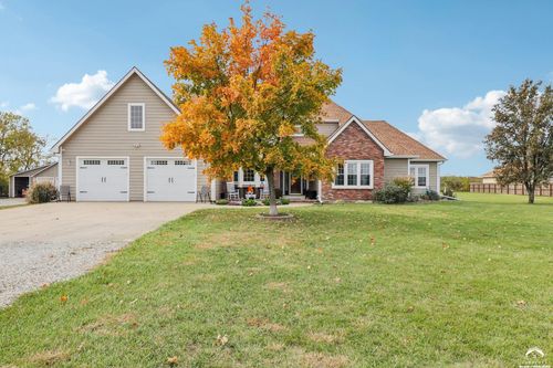 1053 E 1479 Rd, Lawrence, KS, 66046-9601 | Card Image