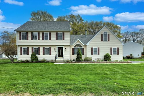 50 Ralphs Ln, East Haven, CT, 06512-5405 | Card Image