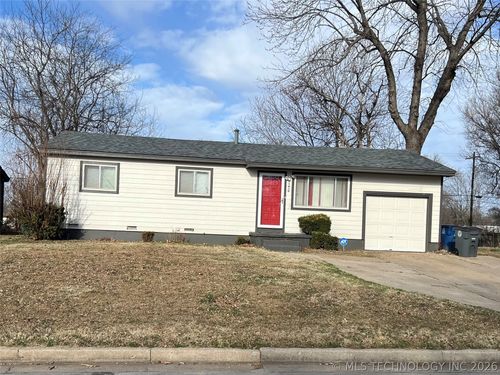 5234 N Kenosha Ave, Tulsa, OK, 74126-2724 | Card Image