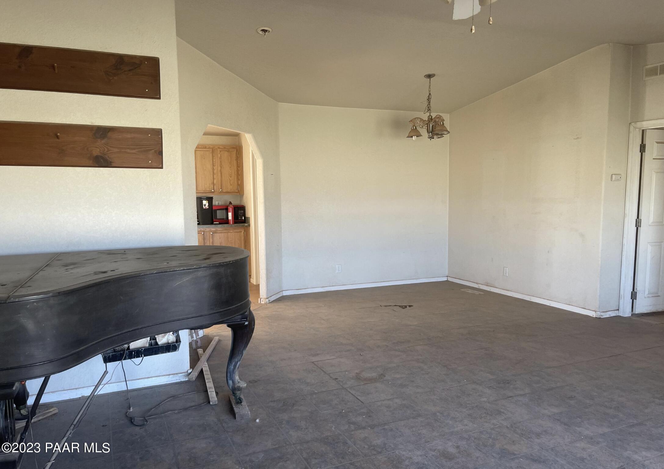 Residential in Seligman 5