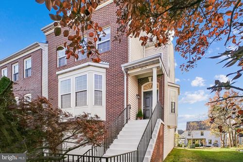 2914 Mainstone Dr, FAIRFAX, VA, 22031-1421 | Card Image