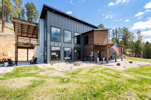 20669 Wildberger Rd, Sturgis, SD, 57785-6907 | Card Image