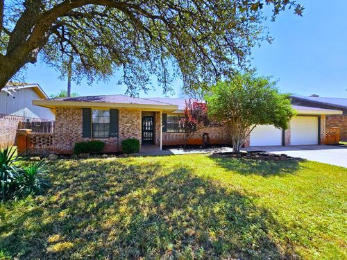 3531 Hyde Park Ave, Midland, TX, 79707-5713 | Card Image