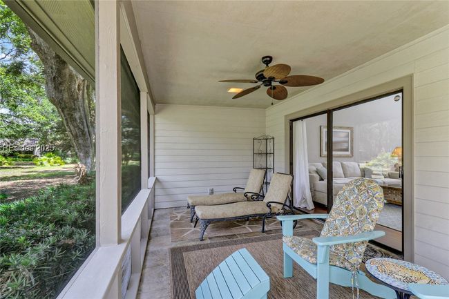 APT-391 - 15 Calibogue Cay Rd, Condo with 2 bedrooms, 2 bathrooms and null parking in Hilton Head Island SC | Image 9