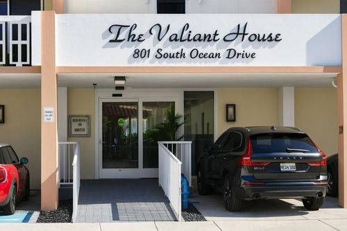206-801 S Ocean Dr, Hollywood, FL, 33019-2126 | Card Image