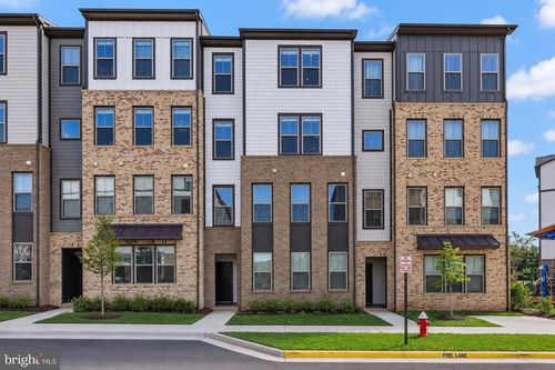 20912 Bluebird Sq, STERLING, VA, 20165-5892 | Card Image