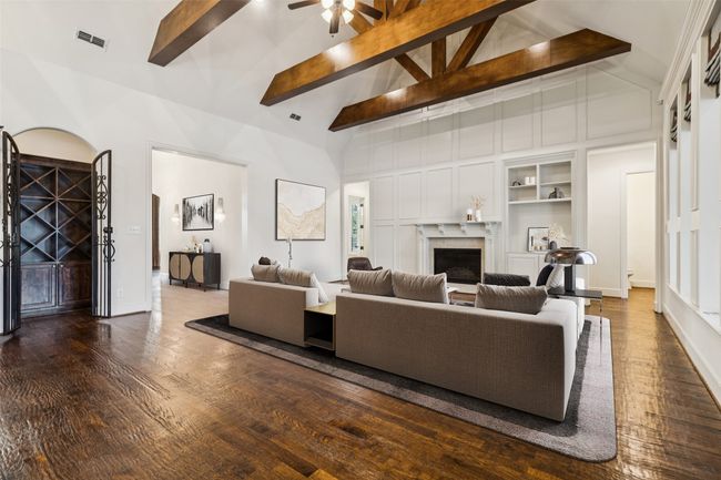 Virtual staging family room and the wine cellar | Image 13