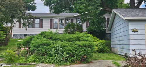 105 S Clarke St, Osceola, IA, 50213-1106 | Card Image