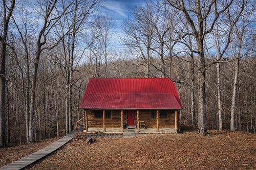 1900 Columbia Rd, Edmonton, KY, 42129-8902 | Card Image