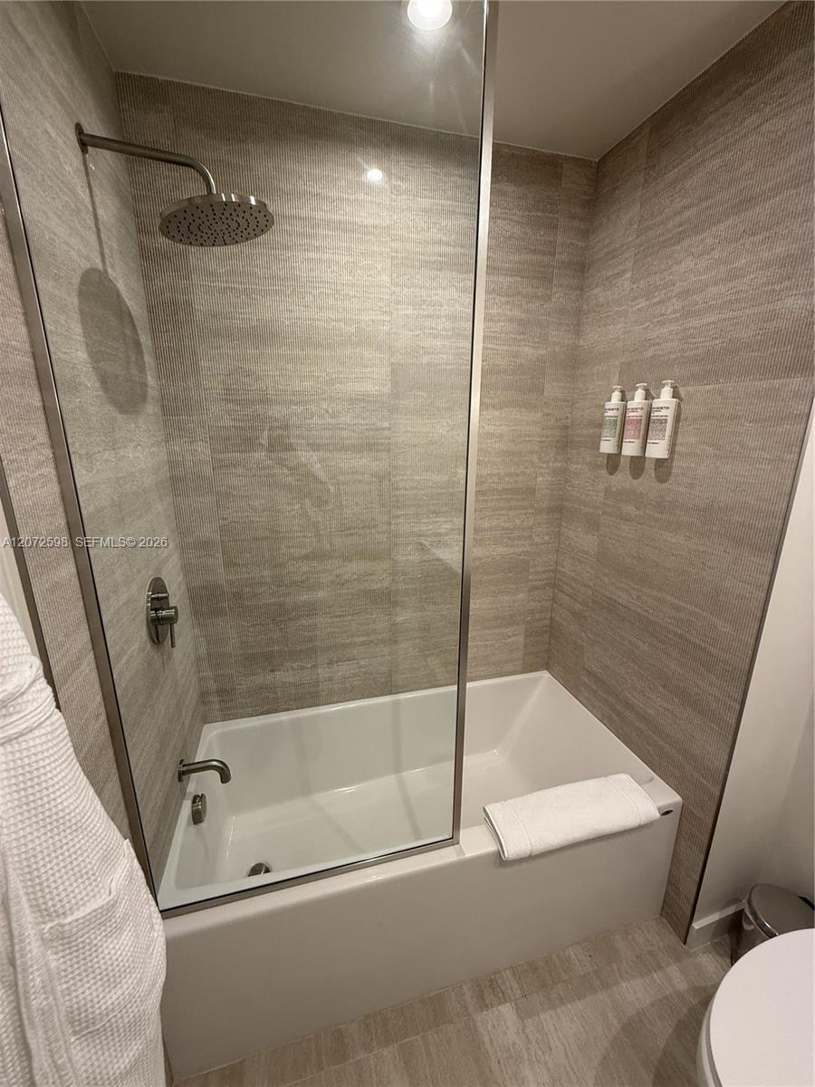 Residential Lease in Miami