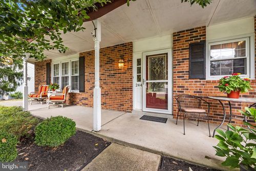 244 Newgate Rd, LANGHORNE, PA, 19047-8201 | Card Image