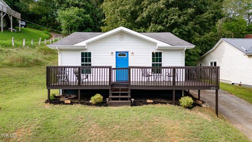 274 Highland St, Gate City, VA, 24251-2765 | Card Image