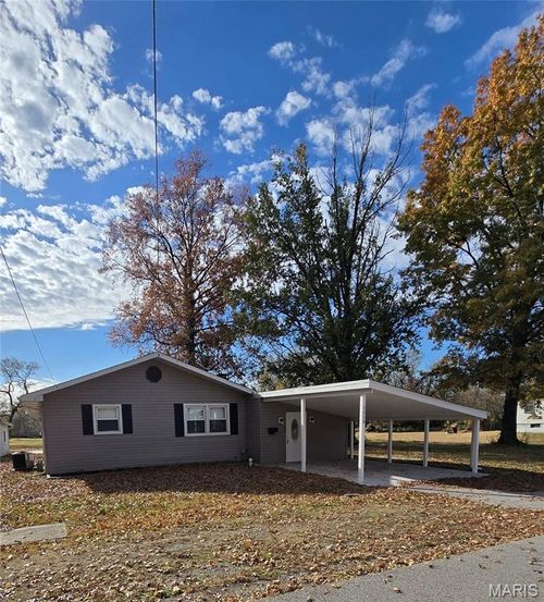 3038 Circle Dr, Granite City, IL, 62040-2125 | Card Image