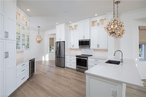 101-815 Bentwater Cir, NAPLES, FL, 34108-0739 | Card Image