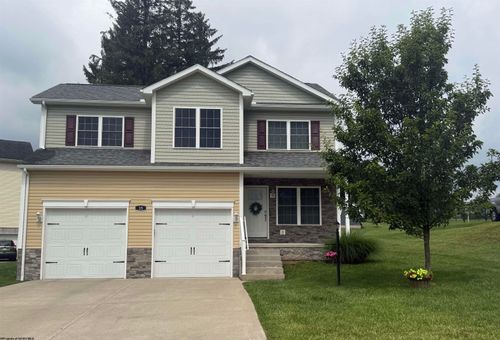 25 Augusta Pines Dr, Fairmont, WV, 26554 | Card Image