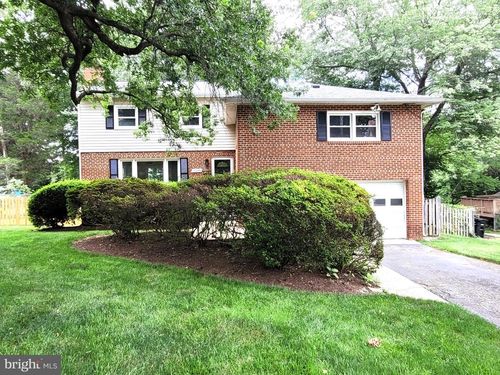 10242 Stratford Ave, FAIRFAX, VA, 22030-2316 | Card Image