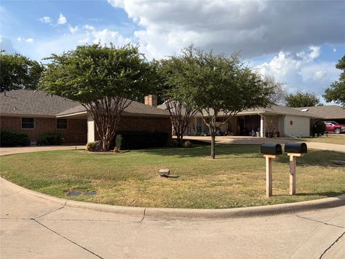1225 Fairhaven Dr, Mansfield, TX, 76063-2952 | Card Image