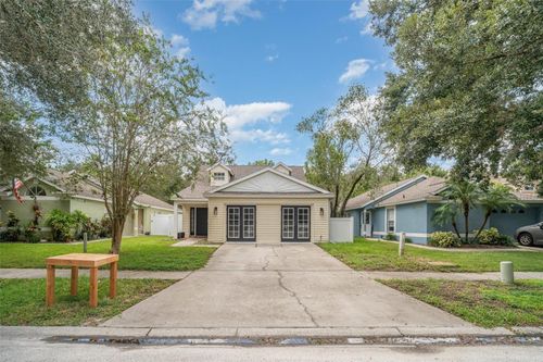 5865 Meadowpark Pl, LITHIA, FL, 33547-3805 | Card Image