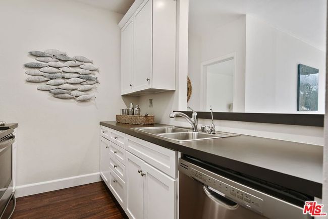 159 - 23901 Civic Center Way, Condo with 2 bedrooms, 2 bathrooms and 2 parking in Malibu CA | Image 13
