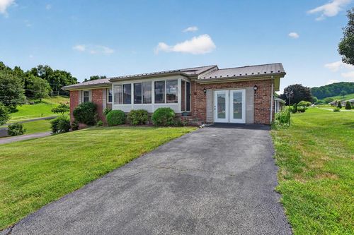 89 Arch Barrett Dr, Rosedale, VA, 24280-3559 | Card Image