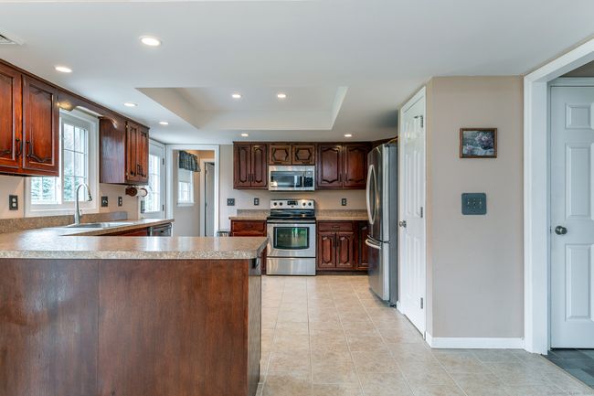 6 Whipstick Rd, House other with 5 bedrooms, 3 bathrooms and 12 parking in New Fairfield CT | Image 8