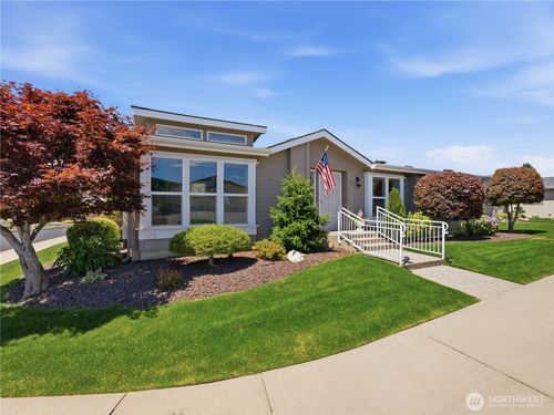 561 Sunday Drive, East Wenatchee, WA, 98802 | Card Image
