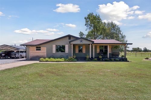 719 Oklahoma Ave, Wynona, OK, 74084 | Card Image