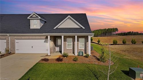 303 Beeson Ct, Clemmons, NC, 27012 | Card Image