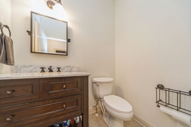 9289 Winterberry Ct, Home with 4 bedrooms, 4 bathrooms and null parking in West Des Moines IA | Image 13