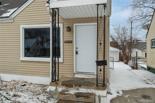 14857 Mona Ave, Warren, MI, 48089-2118 | Card Image